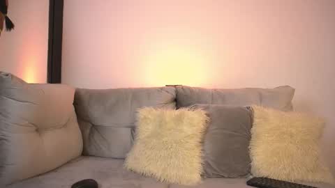 Alanna online show from February 1, 2026, 5:22 pm