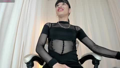 Alana silvana online show from October 6, 2025, 8:28 pm