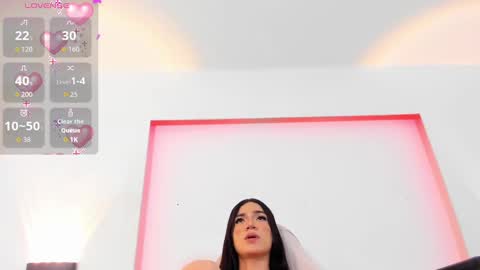 Alanaa Rosee  online show from October 10, 2025, 9:14 pm