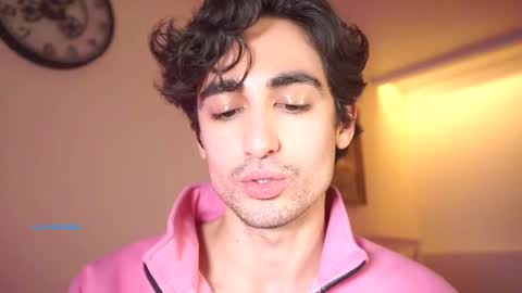 idenavarre online show from January 21, 2025, 1:50 am