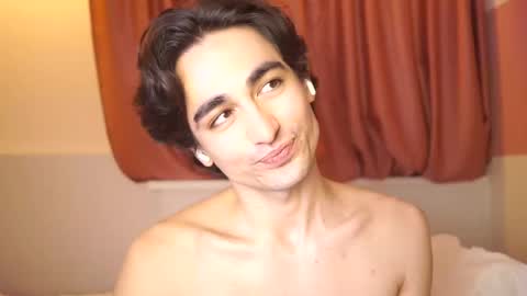 idenavarre online show from February 23, 2025, 1:13 am