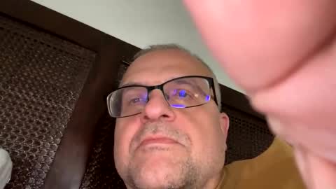 alankrieski1174 online show from November 2, 2025, 8:44 pm