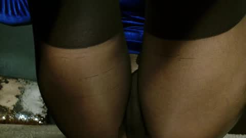 Alanna online show from October 25, 2025, 4:35 pm