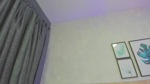 Snapshot of alanna_hank chatting on January 13, 2026, 7:02 am Alanna online show from January 13, 2026, 7:02 am