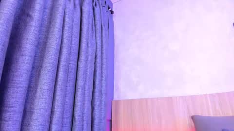 Snapshot of alanna_hank chatting on February 18, 2026, 2:18 am Alanna online show from February 18, 2026, 2:18 am