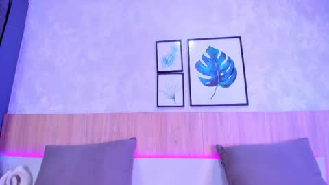 Snapshot of alanna_hank chatting on February 20, 2026, 8:05 am Alanna online show from February 20, 2026, 8:05 am