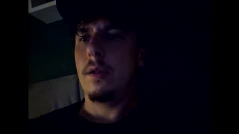 Snapshot of alannovak8 chatting on April 25, 2026, 12:13 am alannovak8 online show from April 25, 2026, 12:13 am