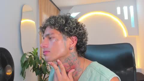 alan online show from January 22, 2025, 12:49 pm