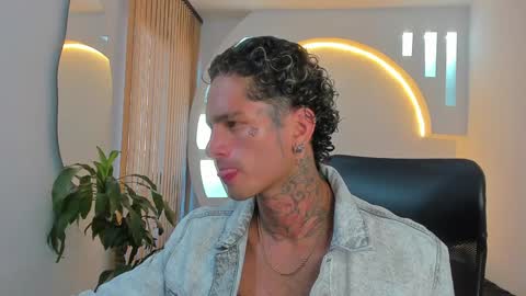 alan online show from January 23, 2025, 1:13 pm