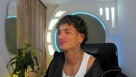 alan online show from February 5, 2025, 12:49 pm