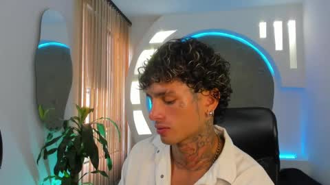 alan online show from February 10, 2025, 2:16 pm