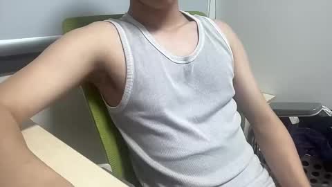 Snapshot of alanwu12 chatting on October 1, 2025, 7:25 am alanwu12 online show from October 1, 2025, 7:25 am