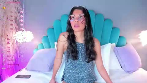Snapshot of alassiahocthner chatting on September 11, 2025, 11:43 am Alassia Hocthner online show from September 11, 2025, 11:43 am