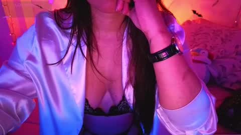 alba_toro535670 online show from October 9, 2025, 12:25 pm