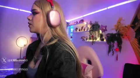 albaandthayron online show from February 15, 2025, 12:01 pm