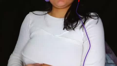 Snapshot of albavillanova chatting on July 14, 2026, 1:19 am albavillanova online show from July 14, 2026, 1:19 am
