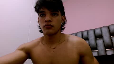 Snapshot of albertbernal69 chatting on January 8, 2025, 4:44 am Albert online show from January 8, 2025, 4:44 am