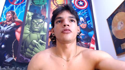 Snapshot of albertbernal69 chatting on January 14, 2025, 2:50 am Albert online show from January 14, 2025, 2:50 am