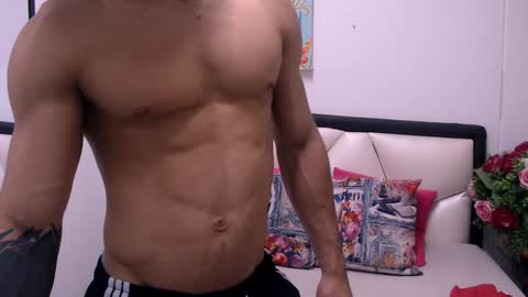 Snapshot of albertbernal69 chatting on January 18, 2025, 1:30 am Albert online show from January 18, 2025, 1:30 am