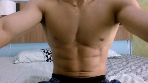 Snapshot of albertbernal69 chatting on January 21, 2025, 5:38 am Albert online show from January 21, 2025, 5:38 am
