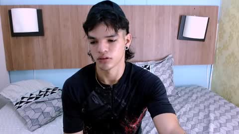 Snapshot of albertbernal69 chatting on January 22, 2025, 2:15 am Albert online show from January 22, 2025, 2:15 am