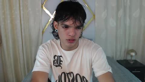 Snapshot of albertbernal69 chatting on February 12, 2025, 2:14 am Albert online show from February 12, 2025, 2:14 am
