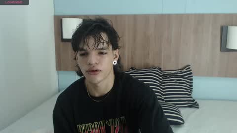 Snapshot of albertbernal69 chatting on February 17, 2025, 2:42 am Albert online show from February 17, 2025, 2:42 am