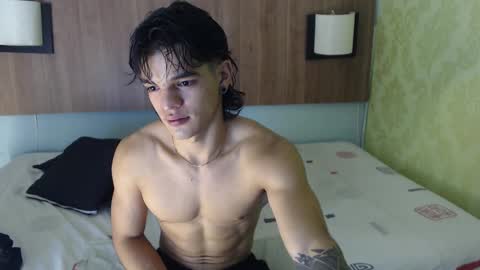 Snapshot of albertbernal69 chatting on March 3, 2025, 6:15 am Albert online show from March 3, 2025, 6:15 am