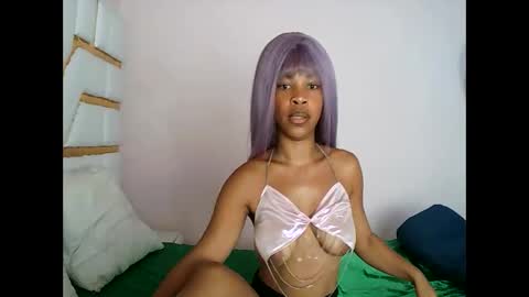 Snapshot of albertine1504 chatting on May 15, 2026, 7:59 am albertine1504 online show from May 15, 2026, 7:59 am