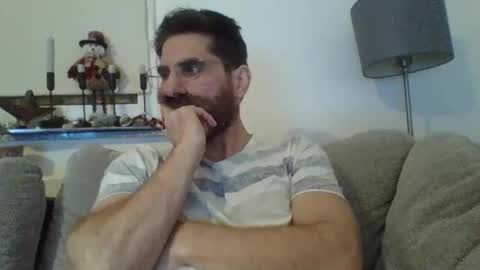 Snapshot of alcatrazcage chatting on December 23, 2024, 9:18 pm Alcatrazcage online show from December 23, 2024, 9:18 pm