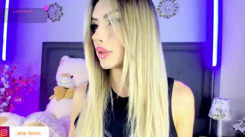 ALE LOVE online show from November 19, 2025, 1:49 am