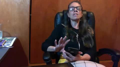 Snapshot of aledca chatting on October 26, 2025, 6:30 am Andrea online show from October 26, 2025, 6:30 am