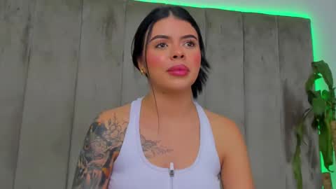 Snapshot of alegra_brown chatting on March 8, 2025, 5:17 am Alegra Brown online show from March 8, 2025, 5:17 am