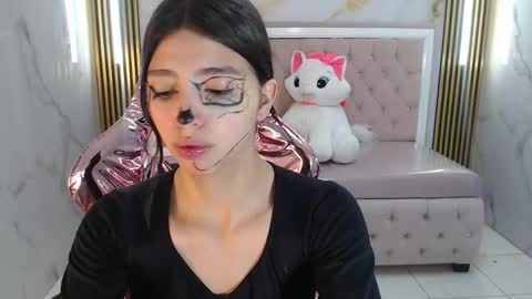 Ale online show from October 8, 2025, 1:31 pm