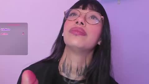 Ale online show from November 14, 2025, 3:16 am