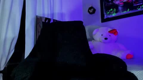 Alejandra online show from February 10, 2026, 9:30 pm