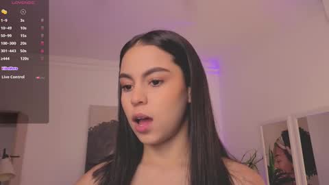 Alejandra online show from October 13, 2025, 12:05 pm