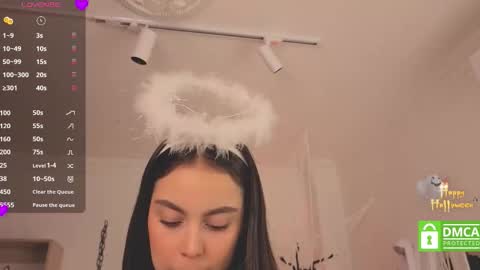 Alejandra online show from October 29, 2025, 11:56 am