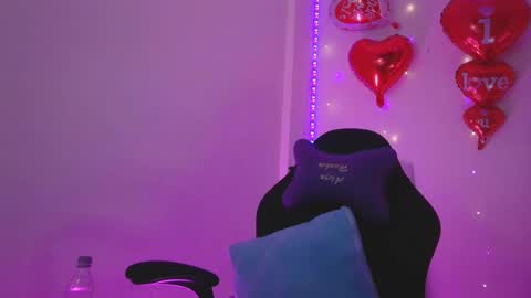 Aleja Harker  online show from January 30, 2025, 2:16 am