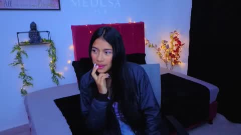 Snapshot of alejamedusa chatting on October 7, 2025, 11:18 am alejamedusa online show from October 7, 2025, 11:18 am