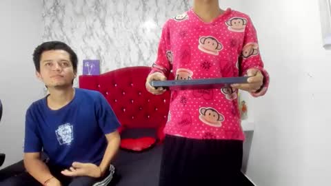 ALEJANDRA JAMES online show from April 26, 2026, 11:30 am
