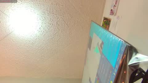 Snapshot of alejandra_martinss chatting on June 10, 2026, 12:37 pm alejandra martins online show from June 10, 2026, 12:37 pm