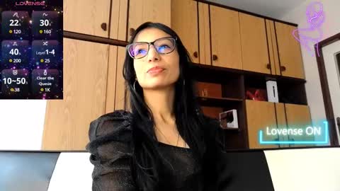 Snapshot of alejandracherry_ chatting on February 12, 2025, 8:16 am Alejandra online show from February 12, 2025, 8:16 am