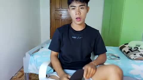 Snapshot of alejandro_fernan chatting on July 15, 2026, 12:49 am alejandro fernan online show from July 15, 2026, 12:49 am