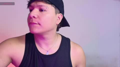 Snapshot of alejandro_vt chatting on October 9, 2025, 1:42 pm Alejandro G online show from October 9, 2025, 1:42 pm