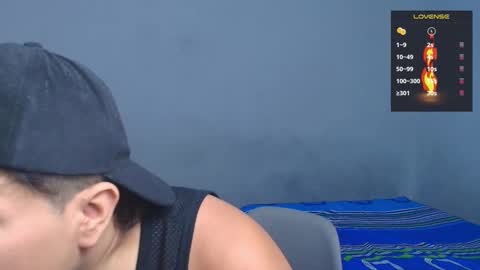 Snapshot of alejandro_vt chatting on November 25, 2025, 2:39 pm Alejandro G online show from November 25, 2025, 2:39 pm