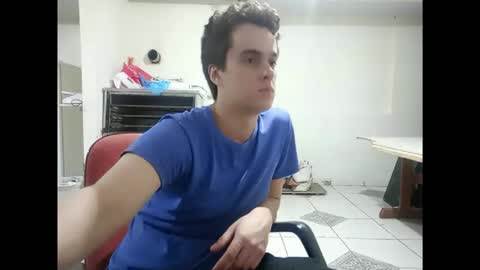Snapshot of alejandroeema chatting on February 2, 2026, 3:16 am alejandroeema online show from February 2, 2026, 3:16 am