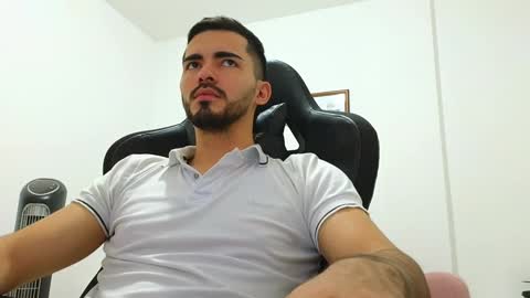 Snapshot of alejandroo_7 chatting on December 21, 2024, 9:15 pm alejandroo_7 online show from December 21, 2024, 9:15 pm