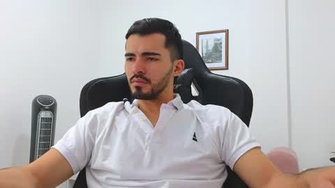 Snapshot of alejandroo_7 chatting on January 11, 2025, 8:21 pm alejandroo_7 online show from January 11, 2025, 8:21 pm