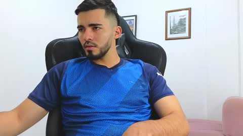 Snapshot of alejandroo_7 chatting on January 23, 2025, 9:39 pm alejandroo_7 online show from January 23, 2025, 9:39 pm